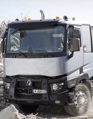 NOVITETI IZ PONUDE VOZILA RENAULT TRUCKS ZA GRAĐEVINARSTVO NA INTERMATU